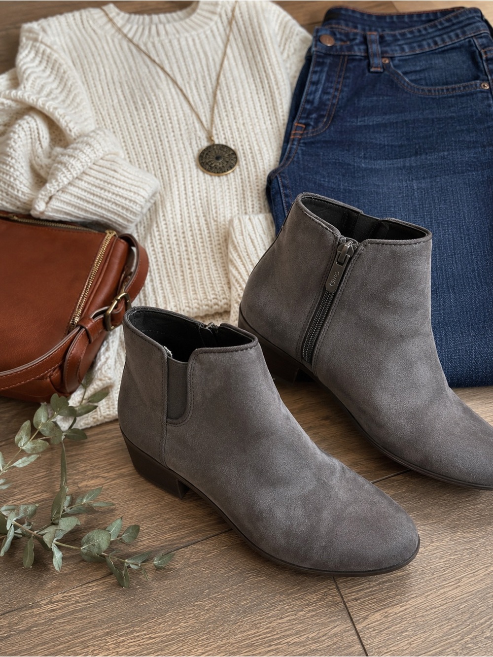 Circus by Sam Edelman Gray Faux Suede Ankle Booties Size 9
